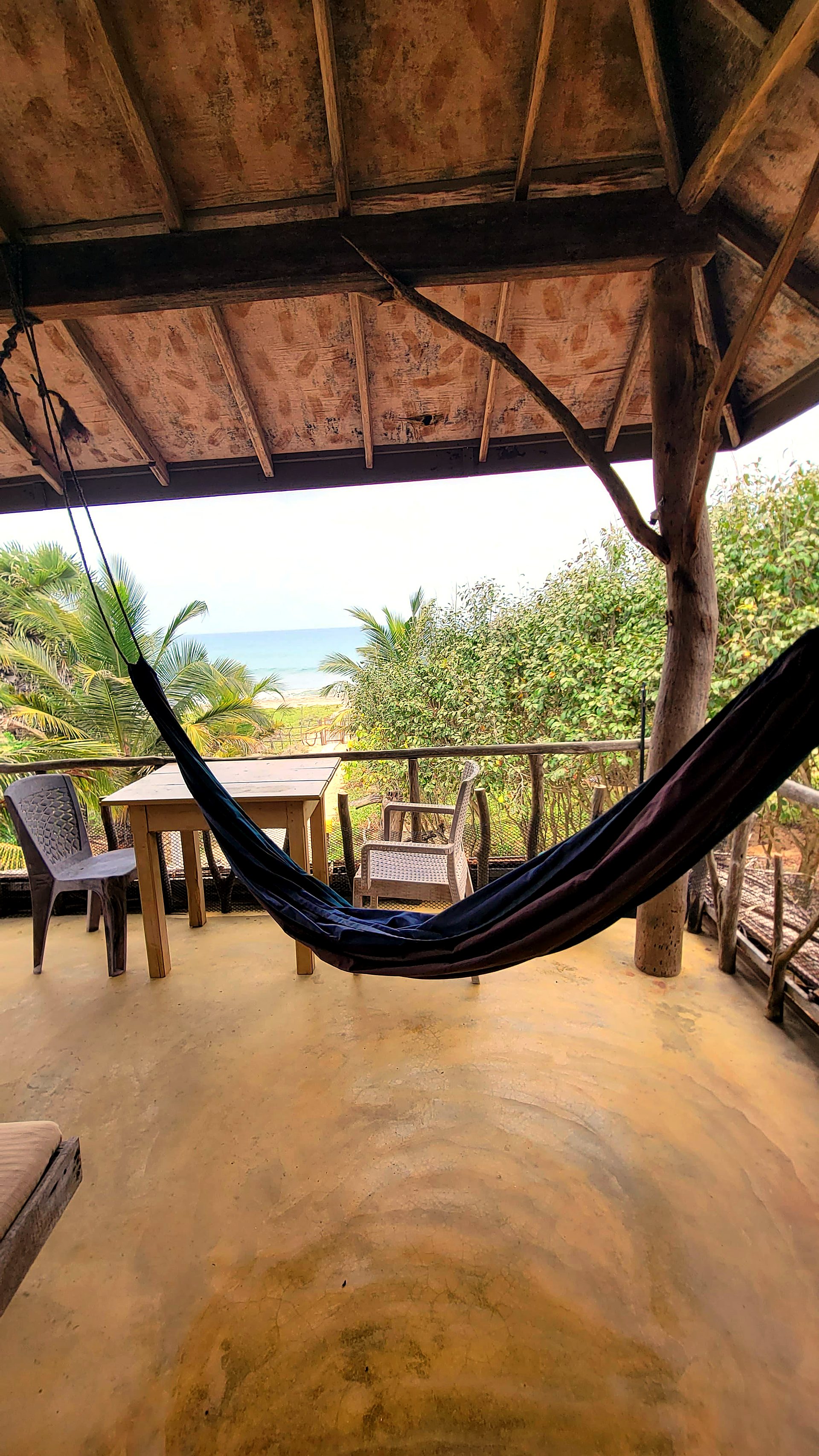Double cabana with sea-view terrace and hammock